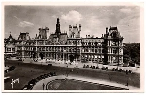 Paris France 40 L'Hotel de Ville Vintage Postcard Yvon 1951 - Picture 1 of 2