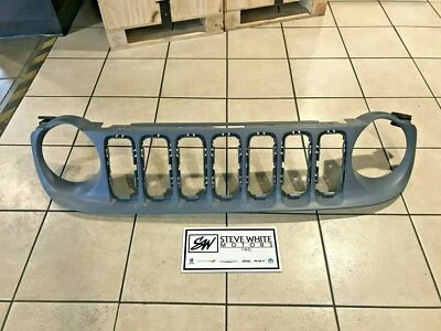 15-18 Jeep Renegade Outer Radiator Grille Factory Mopar New Oem - Изображение 1 из 3