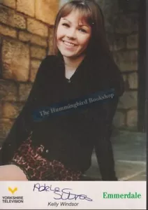 KELLY WINDSOR (Adele Silva) Emmerdale Memories Signed Emmerdale Cast Card - Picture 1 of 1