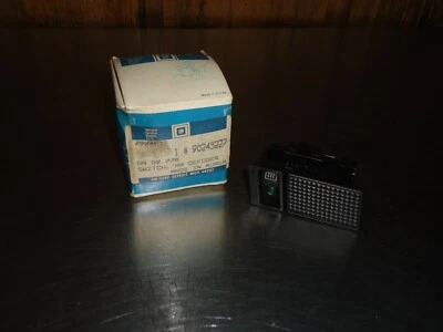 Nuevo interruptor desempañador ventana trasera NOS GM 90245227 1989-1992 Pontiac Lemans Foto 1 de 2