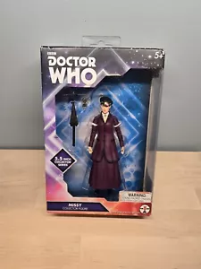 Figura de acción Doctor Who Missy vestido púrpura brillante 5,5" - Imagen 1 de 2