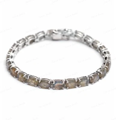 Labradorite 925 Sterling Silver Oval Gemstone Handmade Jewelry Anniversary Gift - Image 1 of 4