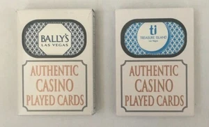 Due mazzi di 52 carte Las Vegas di Ballys n Treasure Island casinò poker blackjack - Foto 1 di 5