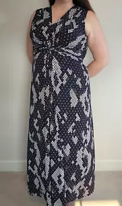 Women's Dress Size 22W Eliza J Maxi Navy Blue V Neck Sleeveless Pattern Casual - Picture 1 of 11