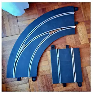 Scalextric C7008: Digital Lane Changing Curve Track Right Handed, Out to IN. - Picture 1 of 1