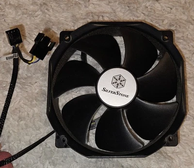 Lüfter - extrem hoher stat. Druck - Silverstone SST-FHP141 PWM 140mm 42-171 CFM - Bild 1 von 3