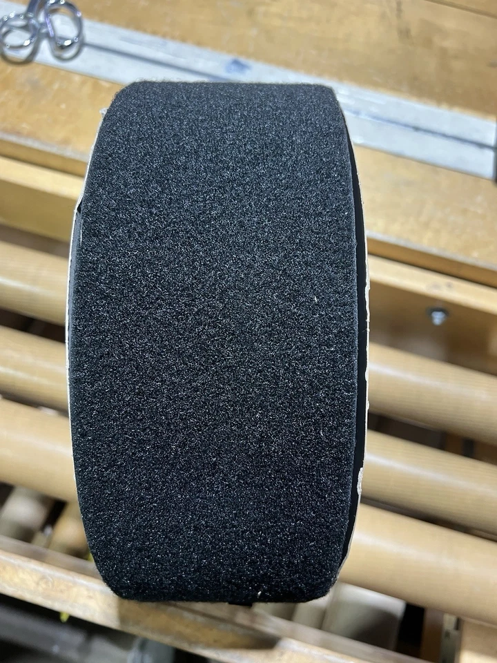 "Lazo de 4"" marca Velcro® MIL-SPEC negro tipo costura perfecto para todas las necesidades de costura" Foto 1 de 1