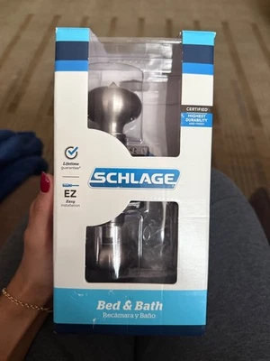 Juego de 15 perillas de puerta y cerrojo monocilíndrico Kwikset Juno 991J - satinado... Foto 1 de 4