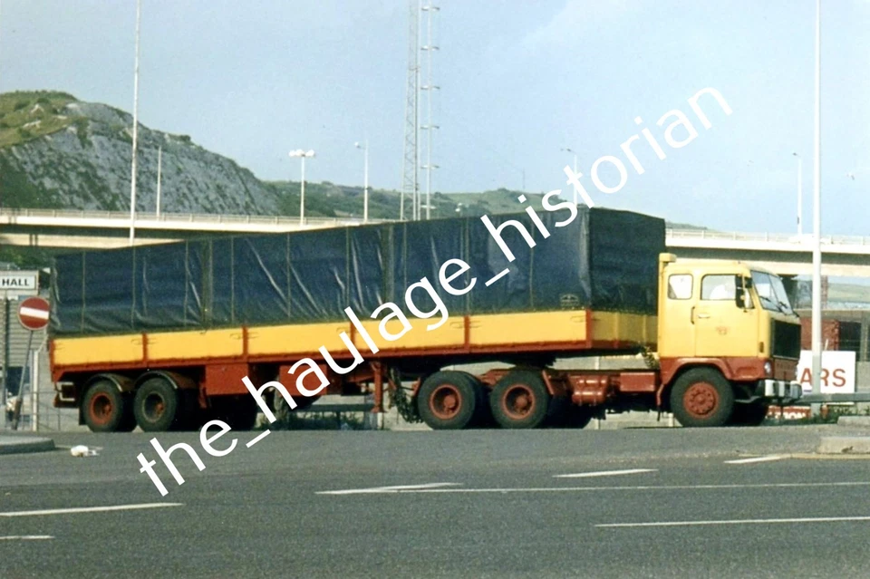 THH Truck Photos - Volvo F89 - Pekaes Poland (Lot 4). - Image 1 of 1