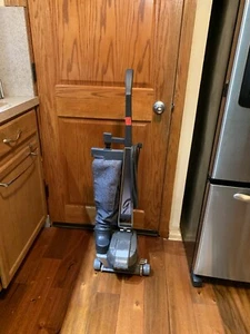 Kirby G4 Upright Vacuum G4D Working but Selling as Parts Only. Not Fully Tested - Picture 1 of 24