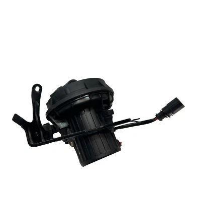 BOMBA DE INYECCIÓN DE AIRE MOTOR AUDI OEM A7 AWD 3,0 L 2012-2018 Foto 1 de 4