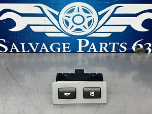 2007 Lexus LS460 Fuel Door Trunk Popper Switch - 15c041 - 152k - Picture 1 of 8