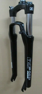 Suntour XCM V3 RL Remote Lockout 80mm Federgabel schwarz glanz 2560gramm MTB 26" - Bild 1 von 4