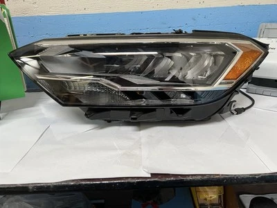 Farol de motorista Volkswagen Jetta 19-23 LH - Imagem 1 de 4