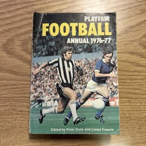 Playfair Football Annual 1976-77 - Picture 1 of 5