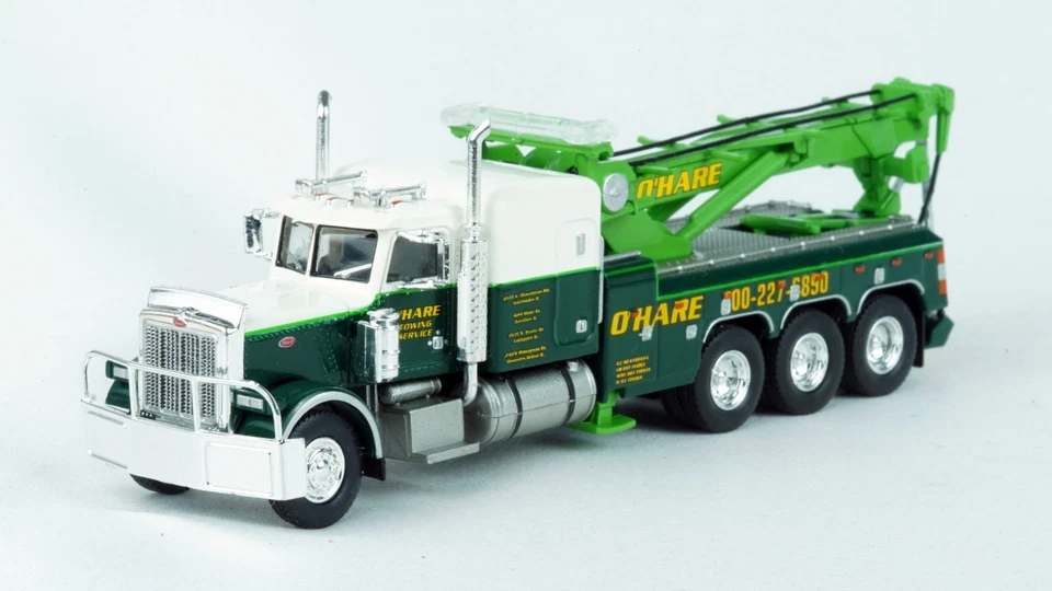 Brekina 1973 Peterbilt 359 Tow Truck Green/White O'Hare Tow #86279 HO 1/87 Scale - Image 1 of 4