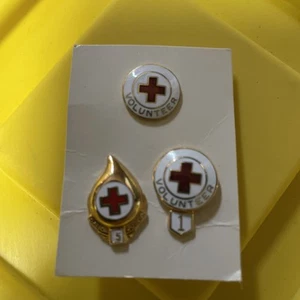 Vintage American Red Cross Volunteer Lapel Enamel Pin Back 1 & 5 Year Volunteer - Picture 1 of 4