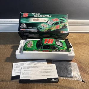 1:24 2008 Action #18 Interstate Batteries Toyota Camry Kyle Busch Rare 1/2386 - Bild 1 von 6