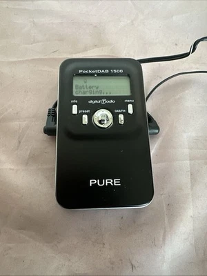 Pure PocketDAB 1500 DAB/ FM Portable Radio RDS - Earphones and Charger - Image 1 of 4