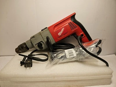 Broca martelo Milwaukee 1/2" com fio 5378-20/2 velocidades resistente/com alça nova - Imagem 1 de 4