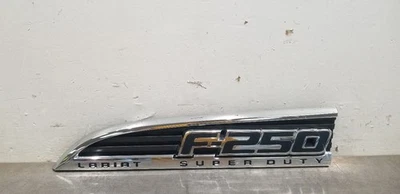 11 FORD F250 SD LARIAT GUARDABARROS EMBLEMA CONDUCTOR DELANTERO IZQUIERDO Foto 1 de 4