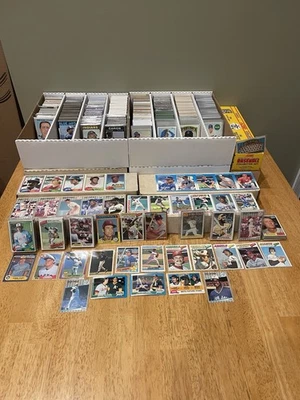 ⚾️MLB 120 Card Lot 1980-2000s Topps Fleer Hall Of Famers Rookies Free Shipping⚾️ - Image 1 of 4