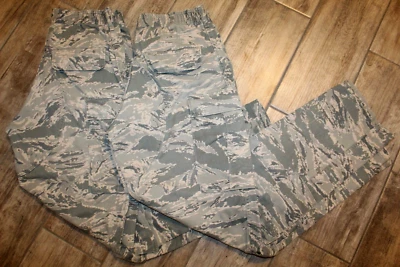 LOT OF 2 DSCP Pants Mens 32x32 Green Camo US Airforce Military Cargo Button Fly - Image 1 of 4