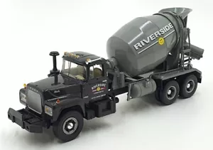 First Gear 1/34 Scale 19-2331 - Mack R-Model Mixer - Riverside - Bild 1 von 6