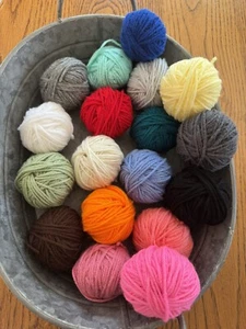 18-SCRAP YARN BALLS OF 4-PLY YARN 12 oz. Acrylic Granny Square Project New H-8 - Picture 1 of 4