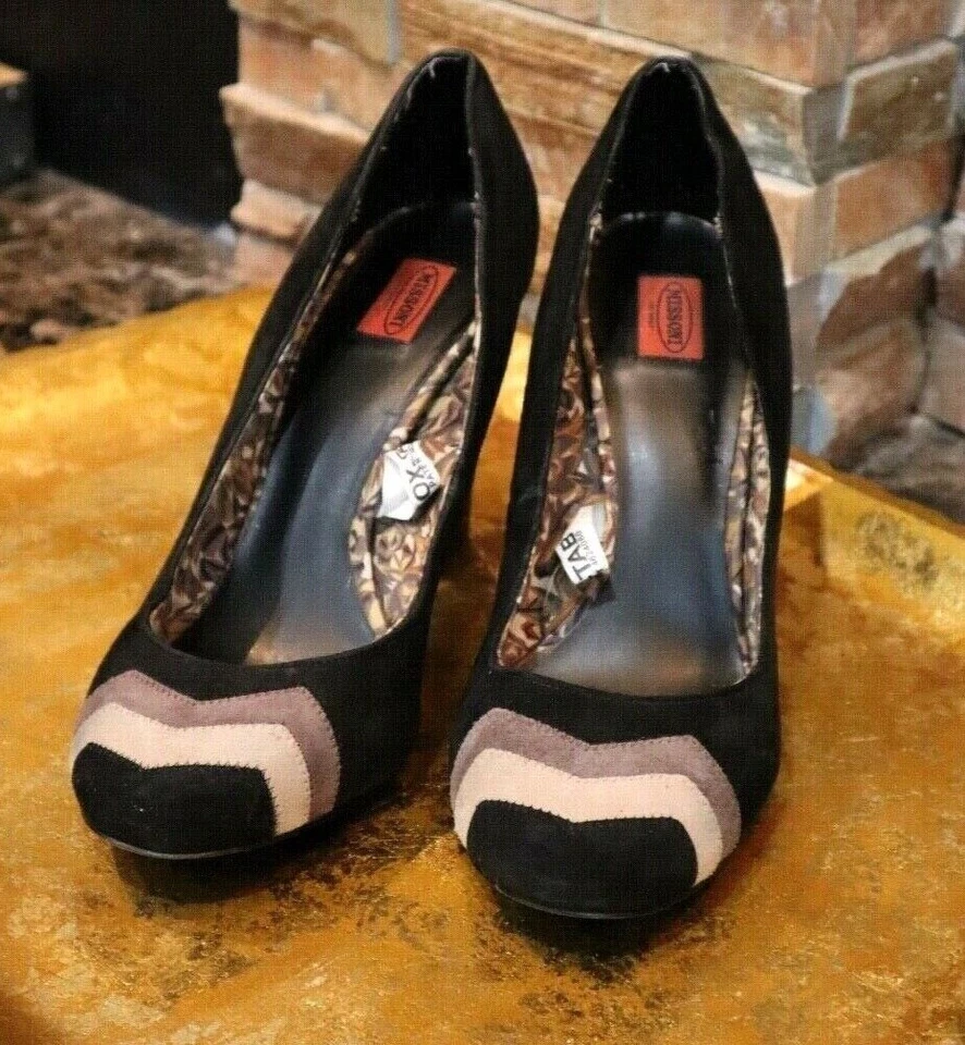 Zapatos de salón Missoni Tacones Negros Gamuza Color Block EE. UU. 6 Bloques Foto 1 de 4