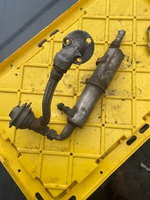 BMW 114 2002 M10 cupé emisión EGR válvula tubo y brida para admisión E10 Foto 1 de 2