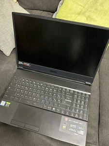 Msi Ge65 Raider 9SF Nero,Rosso, Display FULL HD 15,6" 240Hz - Foto 1 di 1