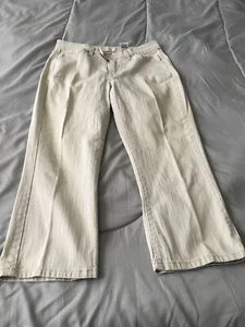 Levi Strauss Women’s Stretch Jeans Misses 8 Beige - Picture 1 of 7