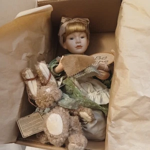 BOYDS PORCELAIN DOLL-YESTERDAY'S CHILD COLLECTION-ALYSSA W/CAROLINE & CARLA Read - Picture 1 of 14
