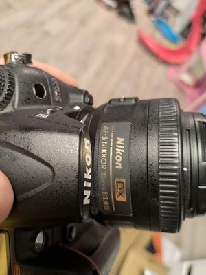 Nikon D7000 16.2MP Digital SLR Camera - Black - Image 1 of 4