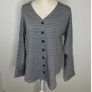 NWT Entro Blue and White Striped Shirt Womens size Small layering shirt - Picture 1 of 5