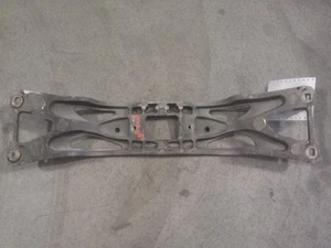 Montaje de travesaño de transmisión Jaguar XJR 99 AT 4,0 L sobrealimentado 12384 - Imagen 1 de 12