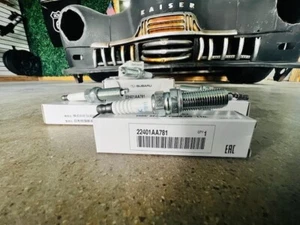 (4) genuine Spark Plugs 22401AA781 Subaru Forester Impreza Legacy Outback 2.5 - Picture 1 of 3