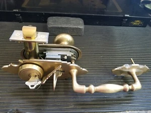 Maniglione Schlage serie E Dorchester Design 605 - Foto 1 di 2