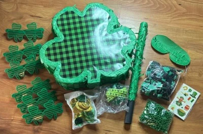 Piñata Día de San Patricio con Murciélago, Confeti y Premios Escuela, Hogar, Fiesta Foto 1 de 4