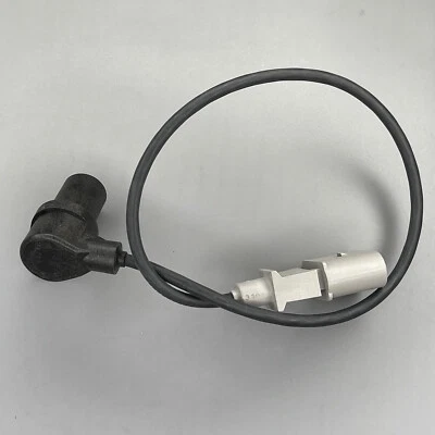 BOSCH Camshaft Position Sensor For Audi A8 Quattro 3.7L 4.2L 0261210143 - Image 1 of 4