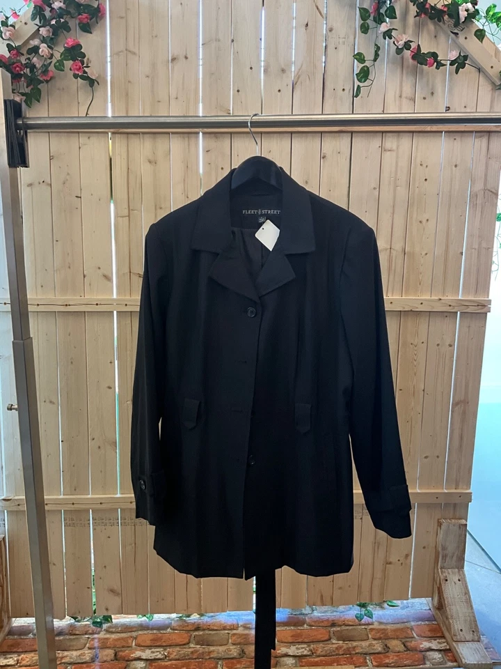 Fleet Street coat black size L - Image 1 of 1