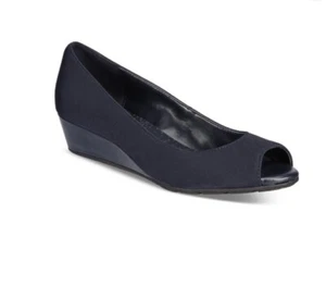 Bandolino Womens Candra Peep Toe Slip On Wedge Heels Sold Out On Line Size 9.5 - Picture 1 of 19