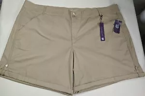 GLORIA VANDERBILT Wmn Plus Beige Slimming Cuffed Stretch Chino Shorts sz 24W NWT - Picture 1 of 17