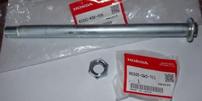 HONDA CRF150R CRF 150R CRF150 RUEDA TRASERA EJE PERNO Y TUERCA DE BLOQUEO Foto 1 de 2