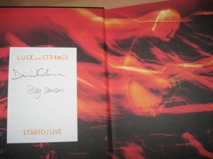 David Gilmour double Signed Polly Sansom Luck and Strange 1st Pink Floyd legend - Bild 1 von 18