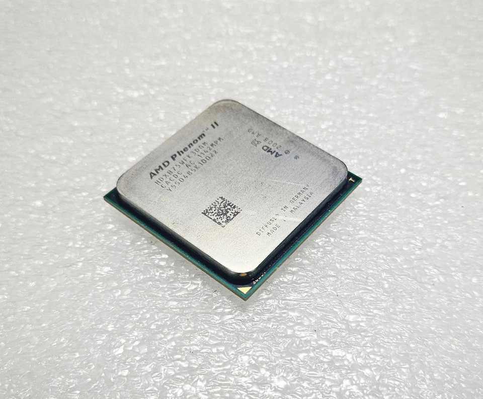 AMD Phenom II X3 B75 3 GHz - HDXB75WFK3DGM Socket AM2+/AM3 - Image 1 of 1