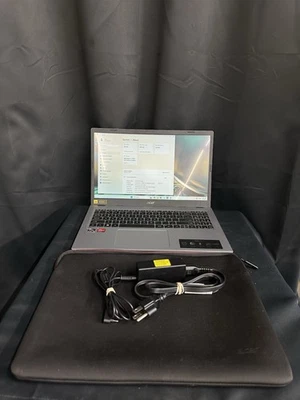 Acer Aspire 3 N23C3 15.6'' 1TB SSD AMD Ryzen 5 7520U 2.8GHz 16GB RAM Win 11 Home Foto 1 de 4