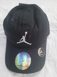 Nike Air Jordan Hat Jumpman Youth Strap Back Cap Age 8-20 Black/White 9A0570-F66 - Picture 1 of 7