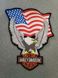Großer 9,5"x12" - Harley Davidson Motorrad American Eagle Flagge Schild Aufnäher Neu aus altem Lagerbestand - Bild 1 von 3